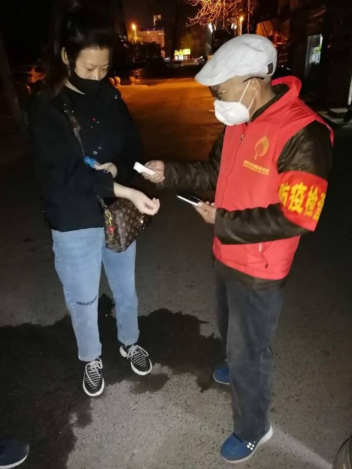 宝鸡_2025新澳门正版免费挂牌,103期,小心社区请全面释义、解释与落实