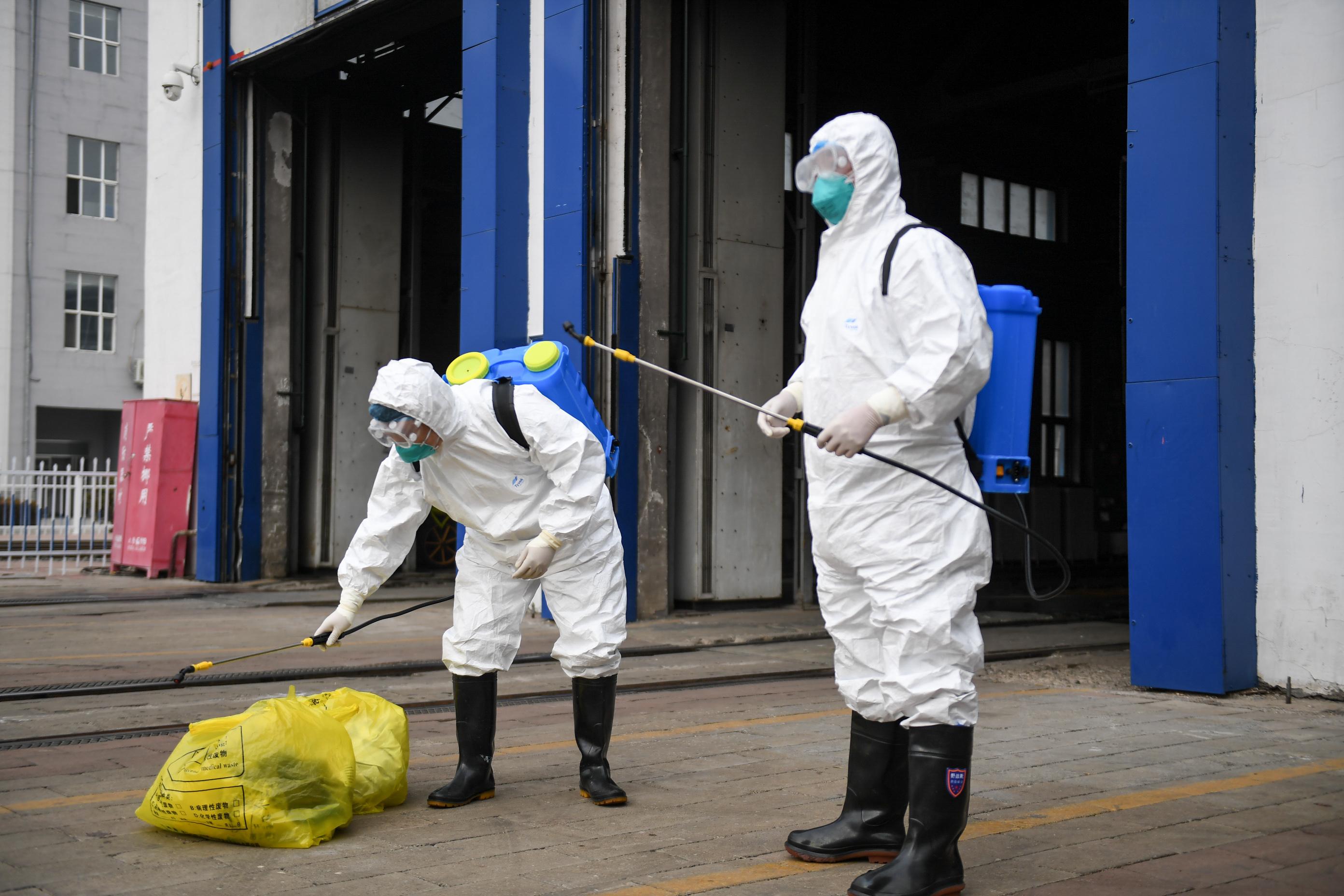 呼和浩特_2025新澳正版今晚开奖结果,注意源代码精选解析、解释与落实